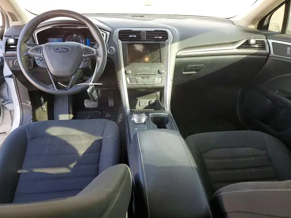 3FA6P0LU5LR126451 2020 FORD FUSION - Image 8