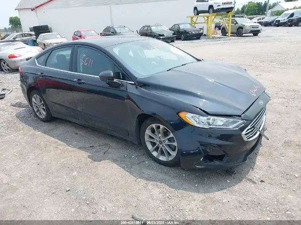 3FA6P0LU5LR142665 2020 FORD FUSION - Image 1