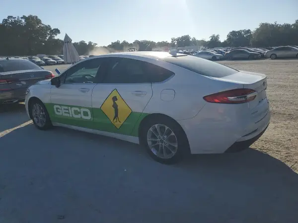 3FA6P0LU5LR154105 2020 FORD FUSION - Image 2