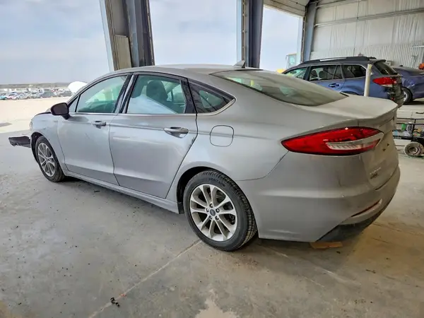 3FA6P0LU5LR226386 2020 FORD FUSION - Image 2