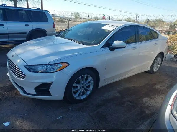 3FA6P0LU5LR233192 2020 FORD FUSION - Image 2
