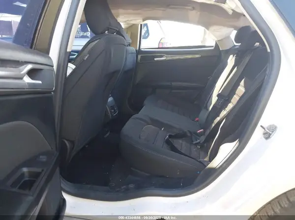 3FA6P0LU5LR233192 2020 FORD FUSION - Image 8