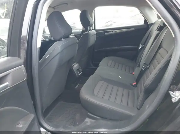 3FA6P0LU5LR265768 2020 FORD FUSION - Image 8