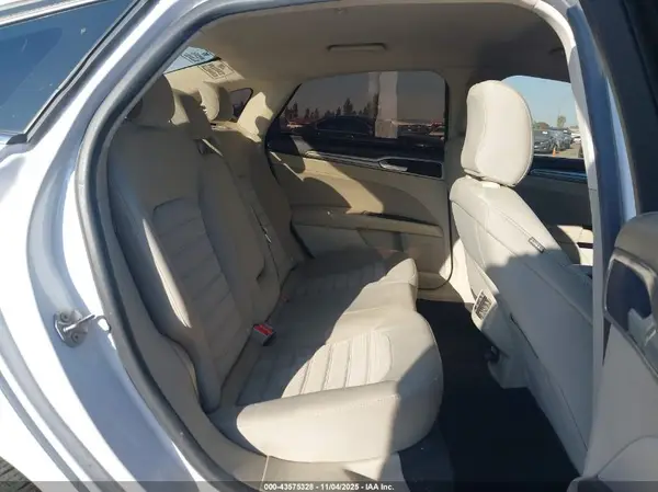 3FA6P0LU5LR266094 2020 FORD FUSION - Image 8