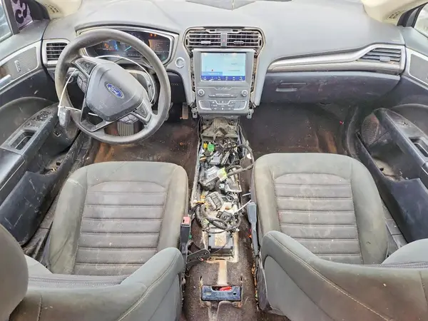3FA6P0LU5LR266497 2020 FORD FUSION - Image 8