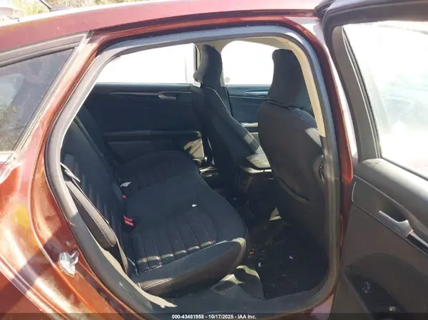 3FA6P0LU6GR149839 2016 FORD FUSION - Image 8