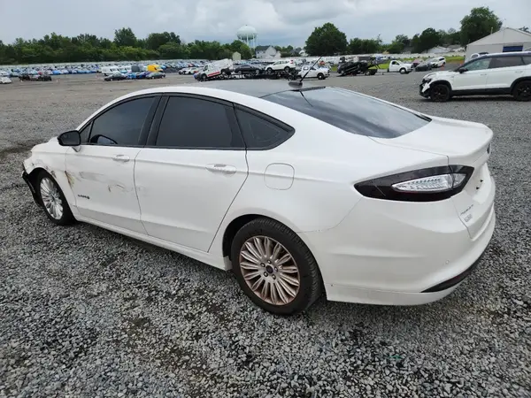 3FA6P0LU6GR154555 2016 FORD FUSION - Image 2