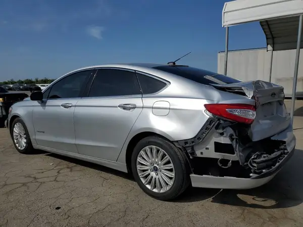 3FA6P0LU6GR202569 2016 FORD FUSION - Image 2