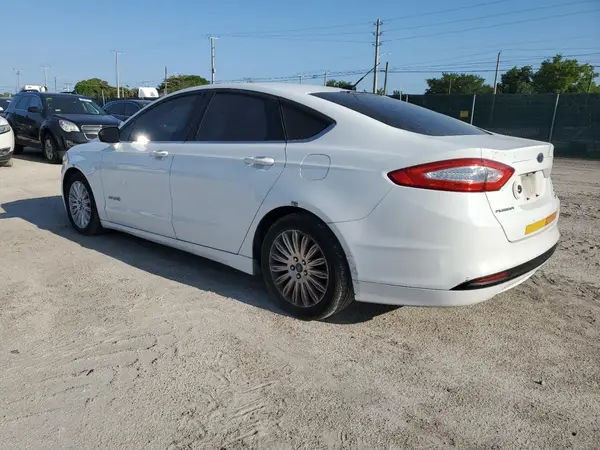 3FA6P0LU6GR208338 2016 FORD FUSION - Image 2