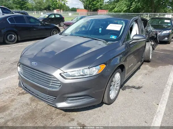 3FA6P0LU6GR318211 2016 FORD FUSION - Image 2