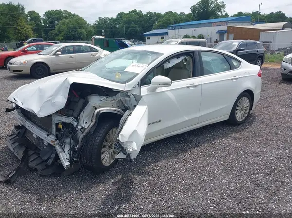 3FA6P0LU6GR337521 2016 FORD FUSION - Image 2