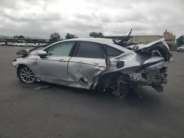 3FA6P0LU6HR105440 2017 FORD FUSION - Image 2