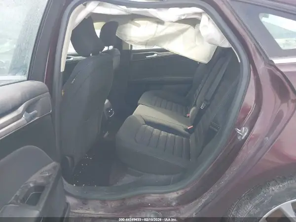 3FA6P0LU6HR148854 2017 FORD FUSION - Image 8