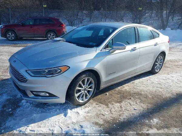 3FA6P0LU6HR164147 2017 FORD FUSION - Image 2