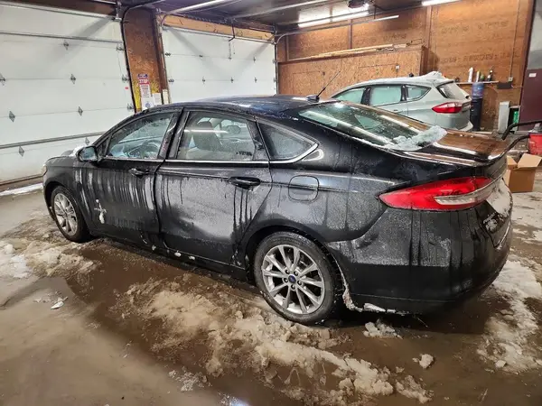 3FA6P0LU6HR217008 2017 FORD FUSION - Image 2