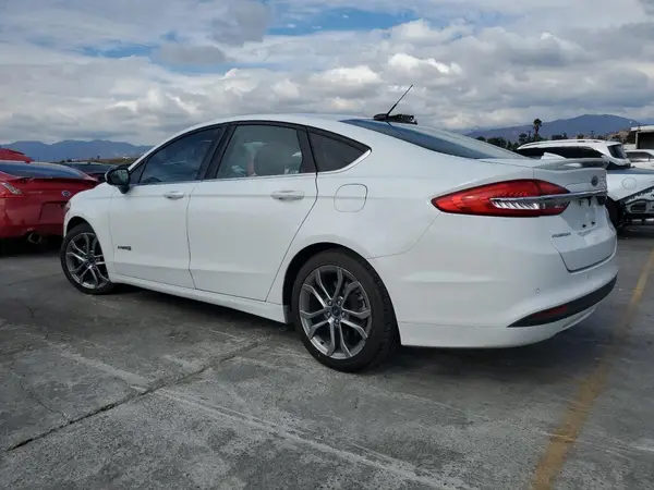 3FA6P0LU6HR217896 2017 FORD FUSION - Image 2