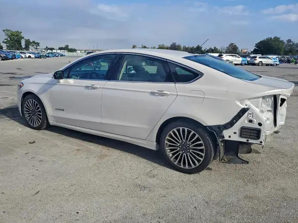 3FA6P0LU6HR247545 2017 FORD FUSION - Image 2