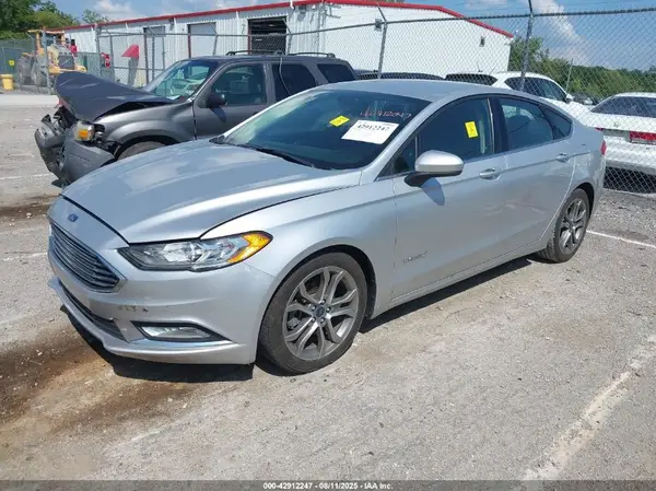 3FA6P0LU6HR254673 2017 FORD FUSION - Image 2