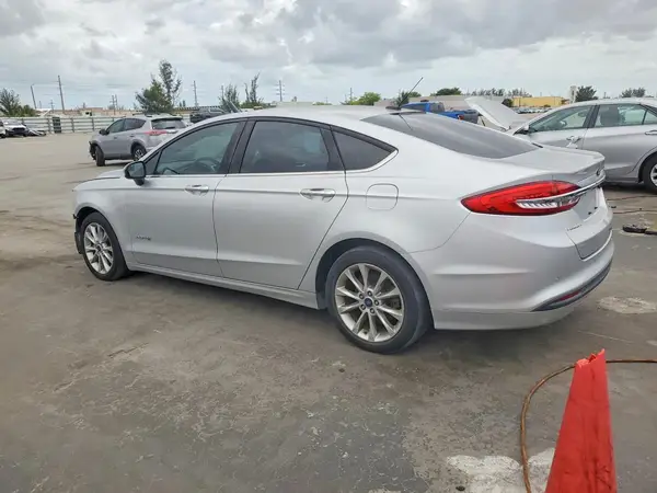 3FA6P0LU6HR265009 2017 FORD FUSION - Image 2