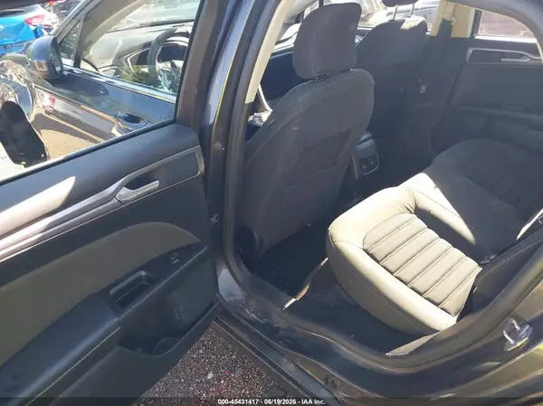 3FA6P0LU6HR287785 2017 FORD FUSION - Image 8