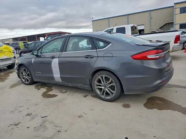 3FA6P0LU6HR300079 2017 FORD FUSION - Image 2