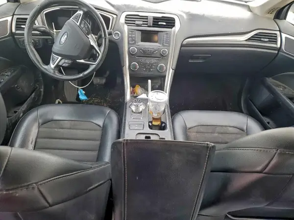 3FA6P0LU6HR300079 2017 FORD FUSION - Image 8