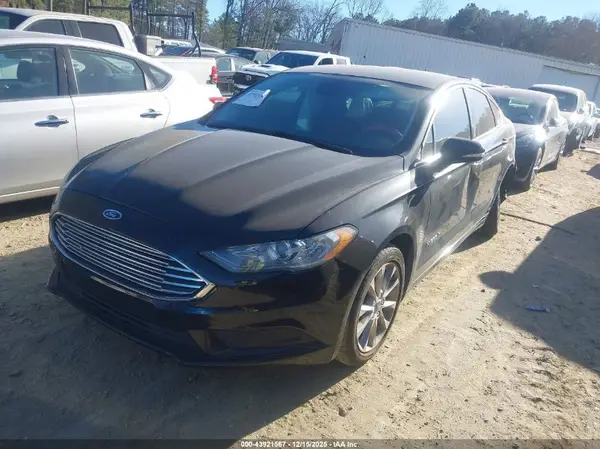 3FA6P0LU6HR300681 2017 FORD FUSION - Image 2
