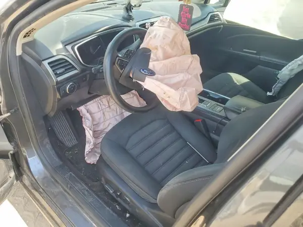 3FA6P0LU6HR307436 2017 FORD FUSION - Image 8
