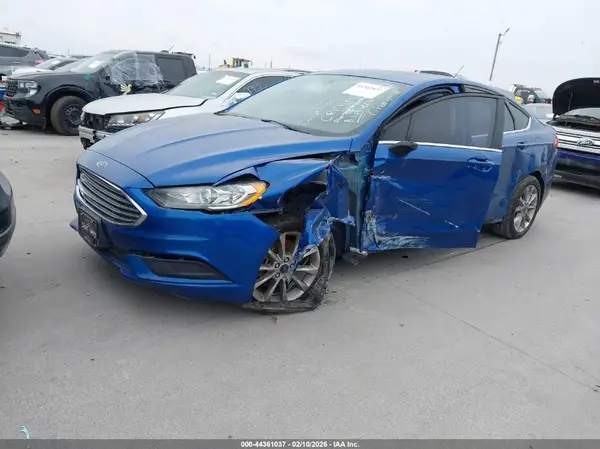 3FA6P0LU6HR314869 2017 FORD FUSION - Image 2