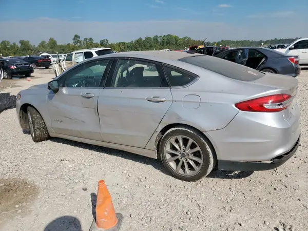 3FA6P0LU6HR323345 2017 FORD FUSION - Image 2