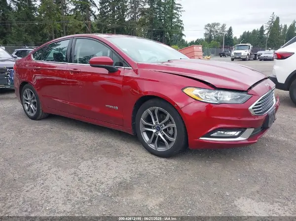 3FA6P0LU6HR324771 2017 FORD FUSION - Image 1