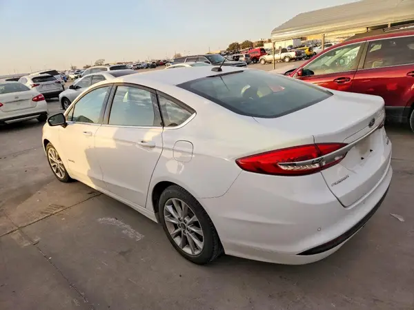 3FA6P0LU6HR344499 2017 FORD FUSION - Image 2
