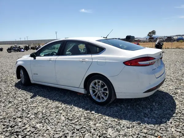 3FA6P0LU6HR344678 2017 FORD FUSION - Image 2