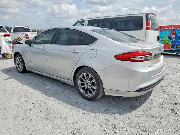 3FA6P0LU6HR356314 2017 FORD FUSION - Image 2