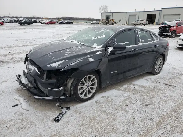 3FA6P0LU6HR356796 2017 FORD FUSION - Image 1