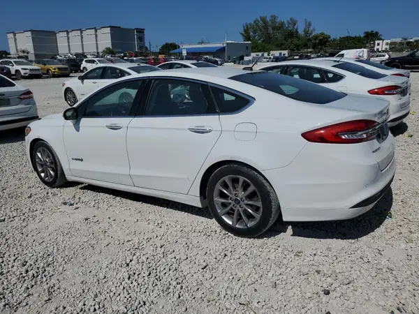 3FA6P0LU6HR359679 2017 FORD FUSION - Image 2