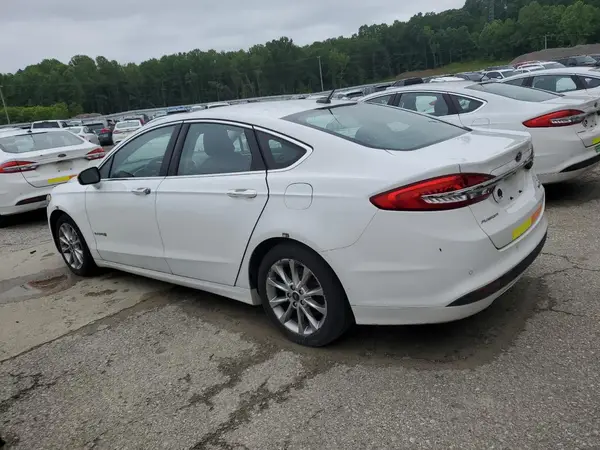 3FA6P0LU6HR359682 2017 FORD FUSION - Image 2