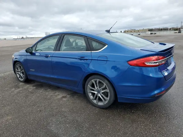 3FA6P0LU6HR374621 2017 FORD FUSION - Image 2