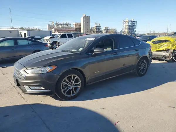 3FA6P0LU6HR382198 2017 FORD FUSION - Image 1