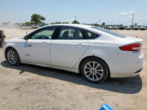 3FA6P0LU6HR400702 2017 FORD FUSION - Image 2