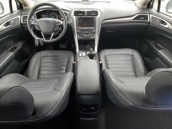 3FA6P0LU6HR400716 2017 FORD FUSION - Image 8