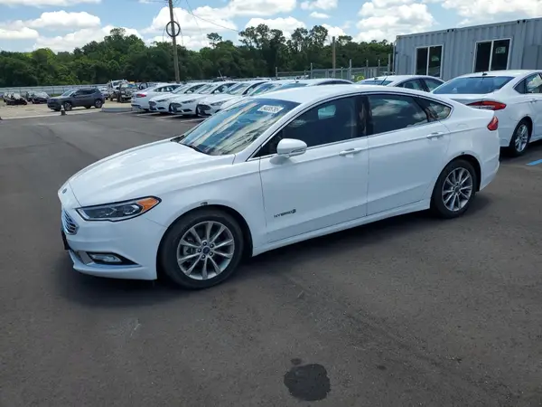3FA6P0LU6HR400733 2017 FORD FUSION - Image 1
