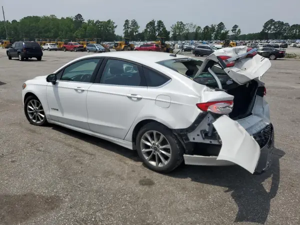 3FA6P0LU6HR404765 2017 FORD FUSION - Image 2