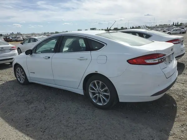3FA6P0LU6HR408931 2017 FORD FUSION - Image 2