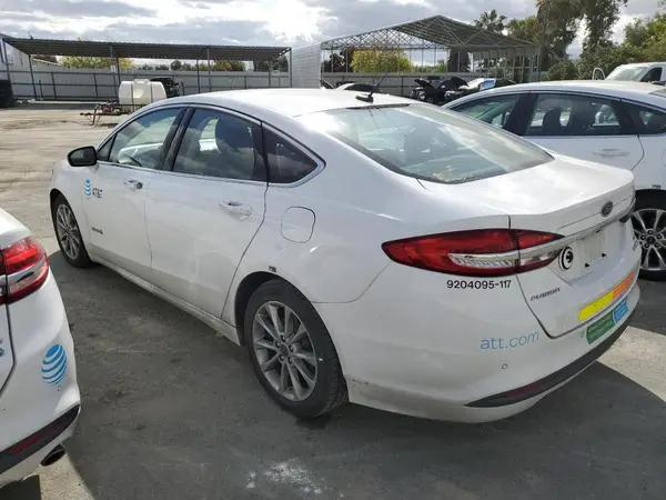 3FA6P0LU6HR408962 2017 FORD FUSION - Image 2