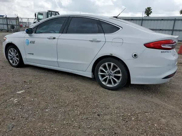 3FA6P0LU6HR409058 2017 FORD FUSION - Image 2