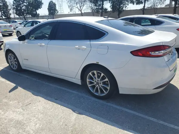 3FA6P0LU6HR409173 2017 FORD FUSION - Image 2