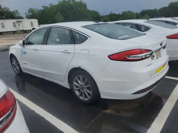 3FA6P0LU6HR409254 2017 FORD FUSION - Image 2