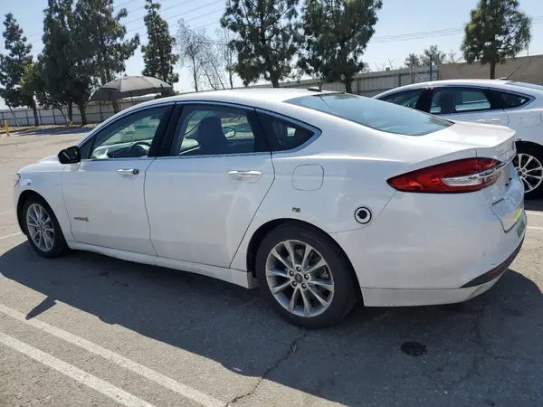 3FA6P0LU6HR409335 2017 FORD FUSION - Image 2