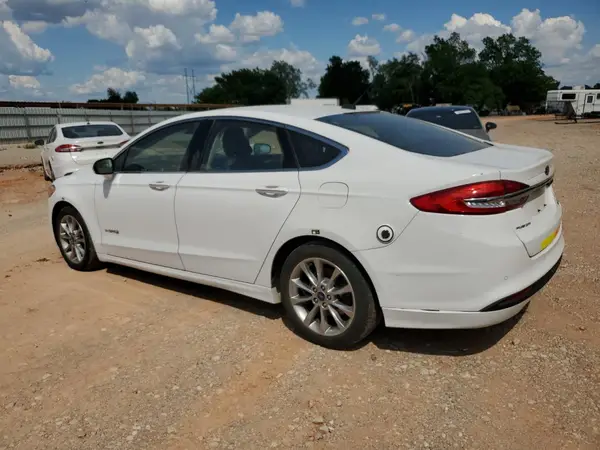 3FA6P0LU6HR409450 2017 FORD FUSION - Image 2